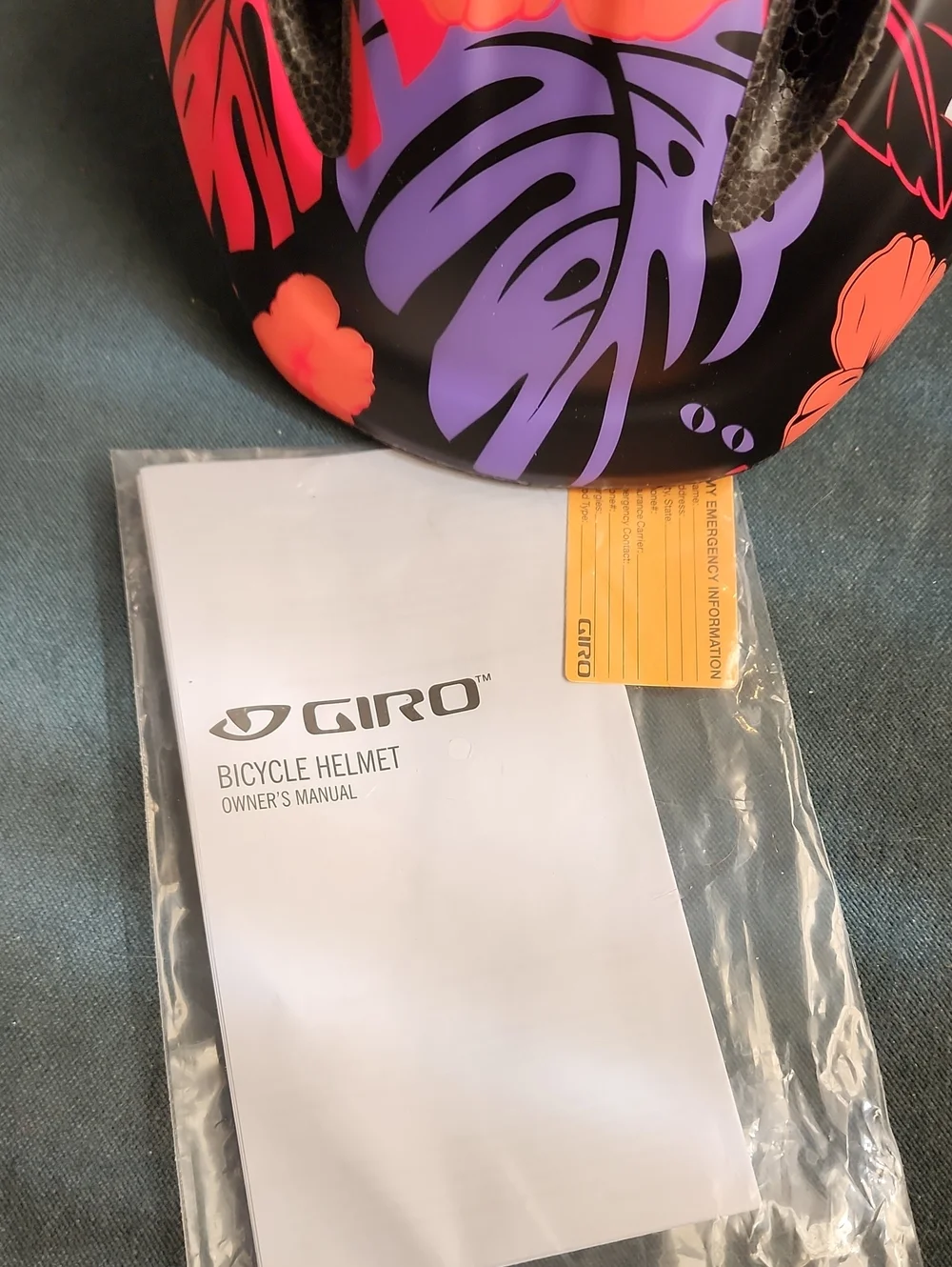Giro Kids Scamp, Matte Black Bikr Helmet.  Size Small. NEW